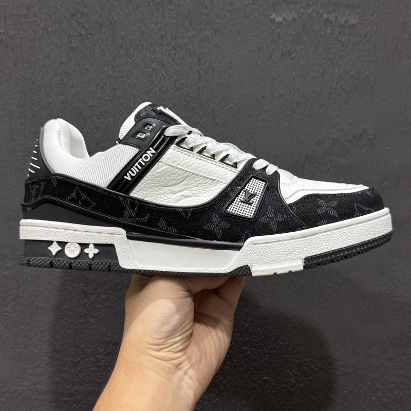 LOUIS VUITTON LV Trainer