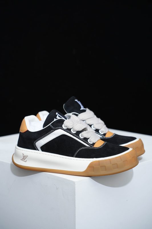 LOUIS VUITTON Tilted |2026