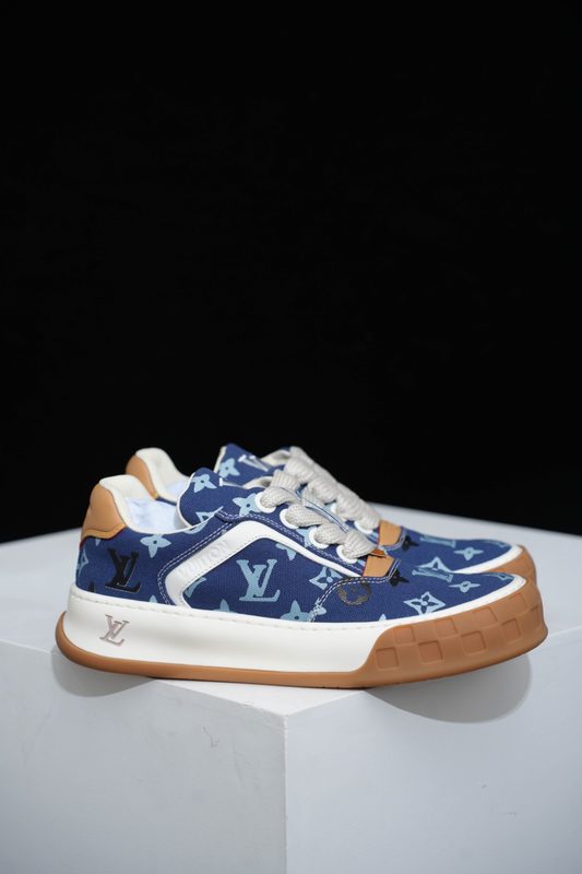 LOUIS VUITTON Tilted |2026