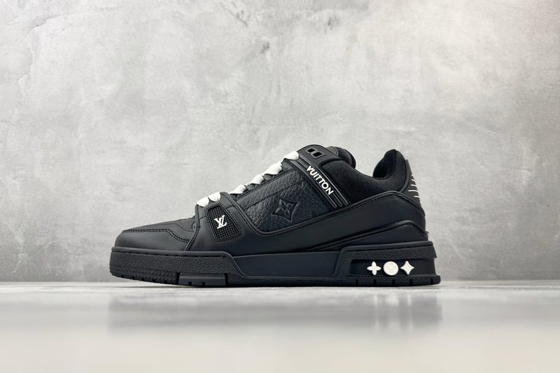 LOUIS VUITTON Trainer