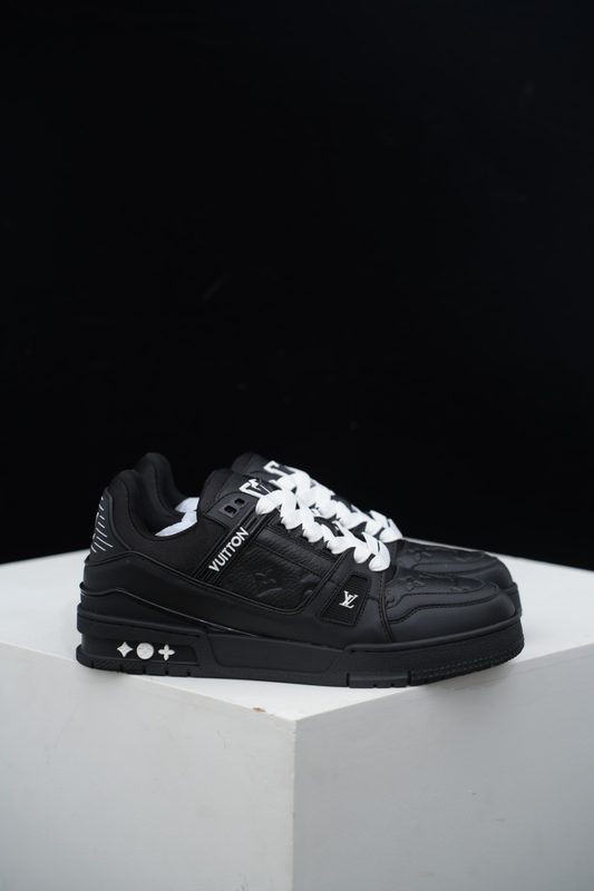 Louis Vuitton Trainer Sneaker Low