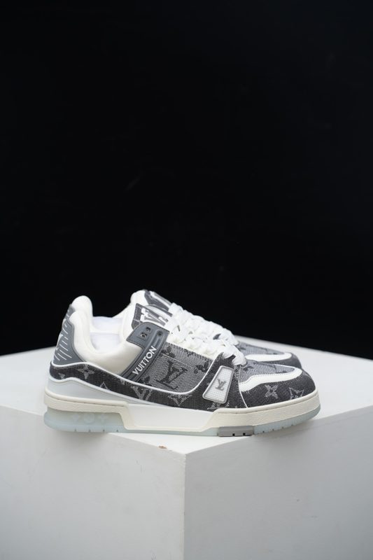 Louis Vuitton Trainer Sneaker Low