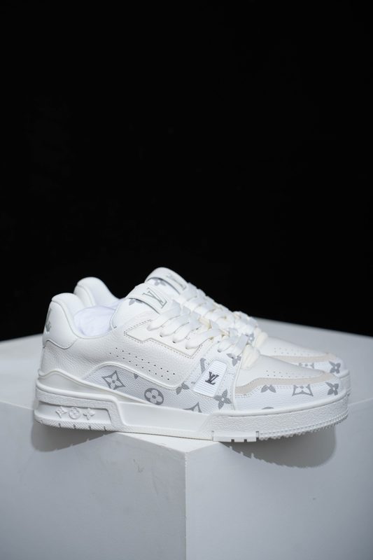 Louis Vuitton Trainer Sneaker Low