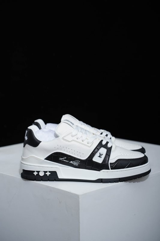 Louis Vuitton Trainer Sneaker Low