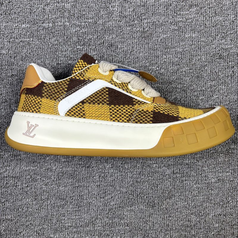 LV LOUIS VUITTON Tilted Low Sneakers X 2026