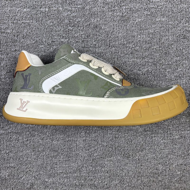 LV LOUIS VUITTON Tilted Low Sneakers X 2026