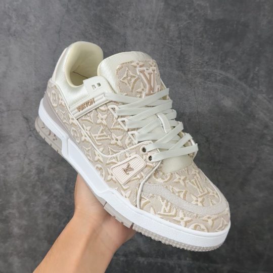 LV Trainer
