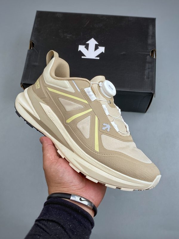 M ·DESCENTE LAVITATE 3.0 WIRE GTX D6131RRN02