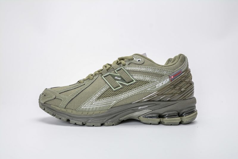 New Balance M1906 NB T-Bea
