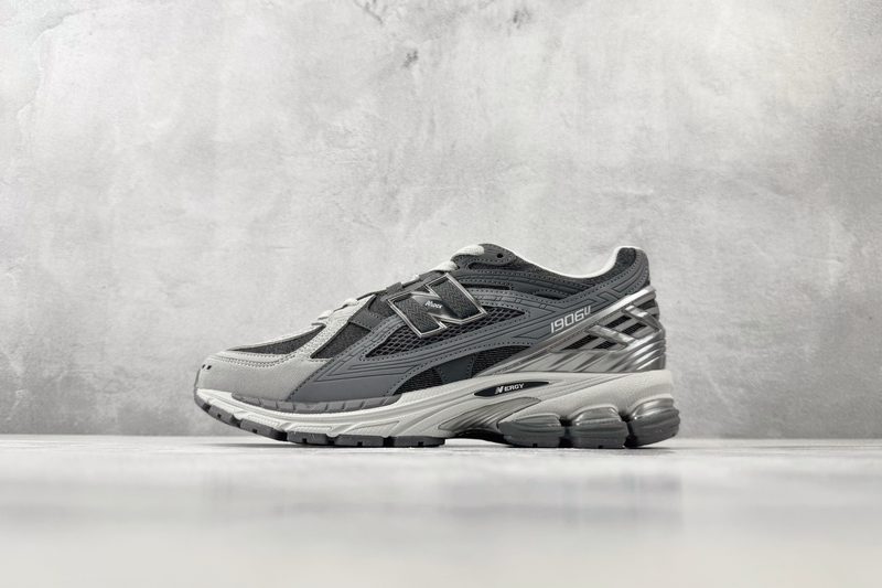 New Balance NB 1906R