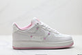 Nike AIR FORCE 1’07