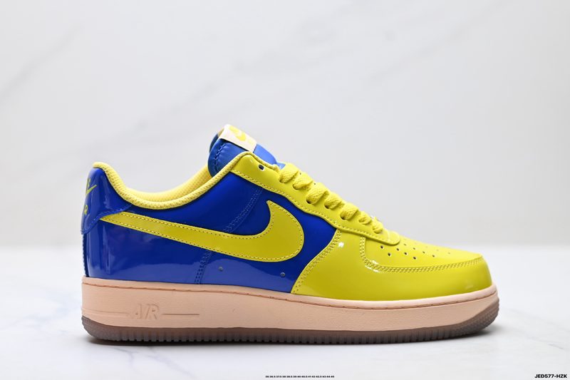 Nike AIR FORCE 1’07