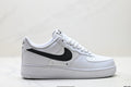 Nike AIR FORCE 1’07