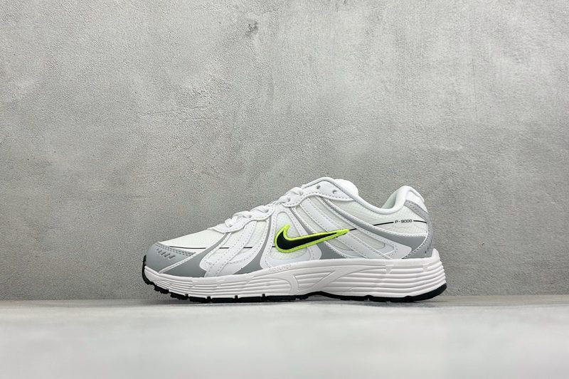 Nike P-9000