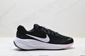 Nike REVOLUTION 7
