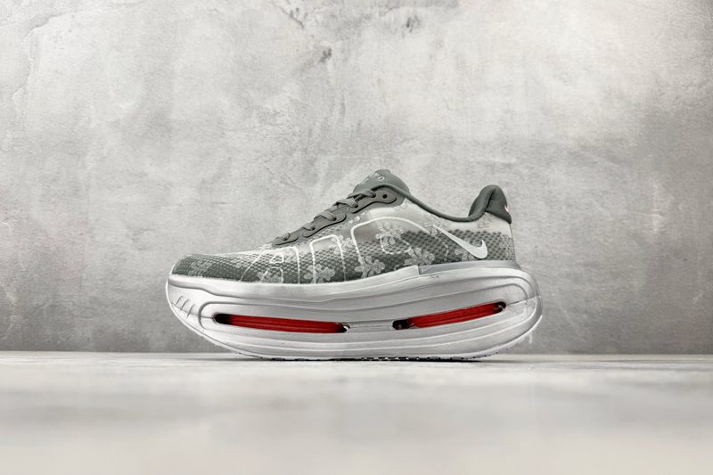 Nike Vomero Premium