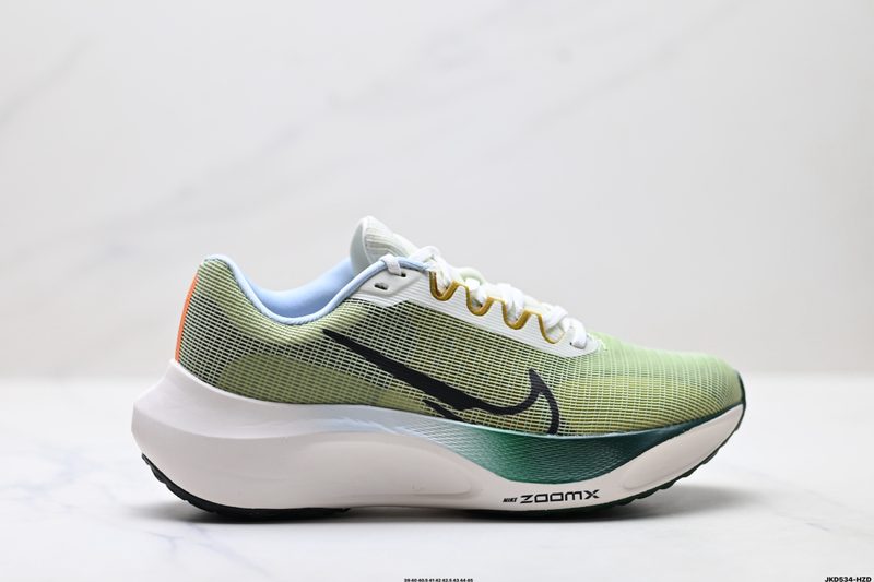 Nike Zoom Fly 5