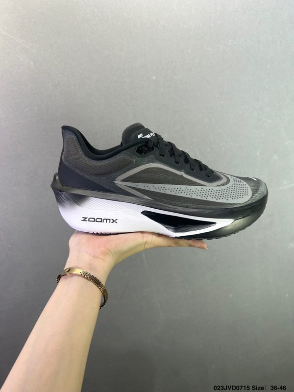 NK ZoomX Invincible Run Flyknit FK6 Zoom Fly 6