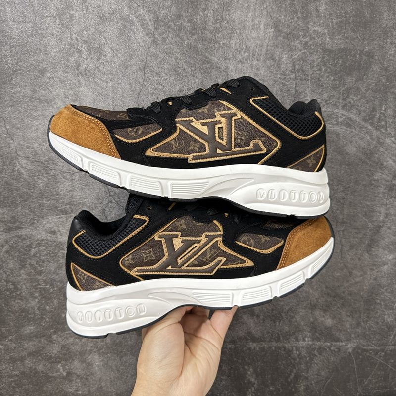 P Lv Tatic Runner Tatic Runner