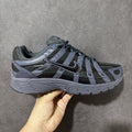 NIKE Batai
