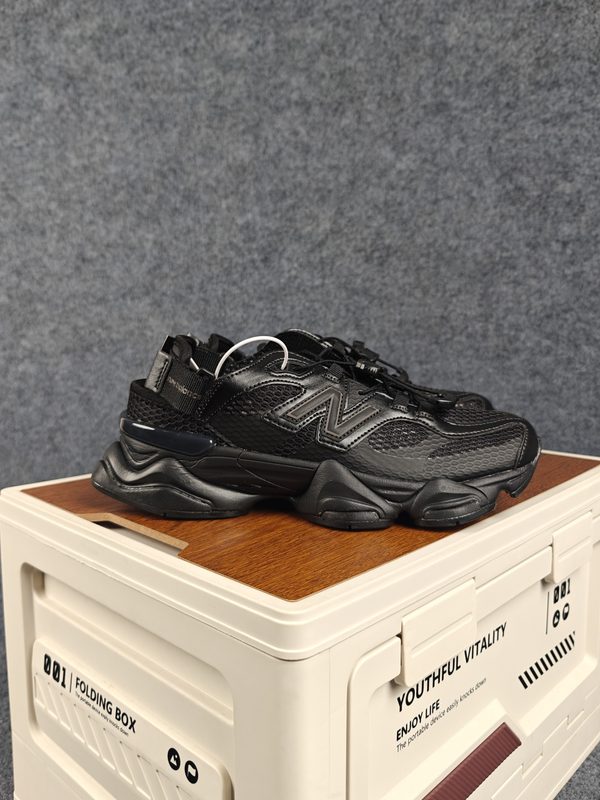 NEW BALANCE Batai