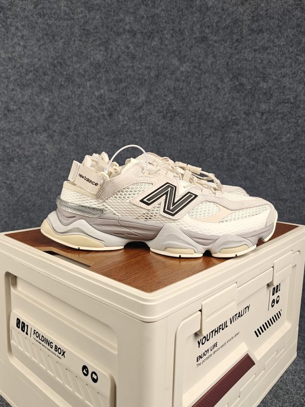 NEW BALANCE Batai