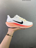 NIKE Batai