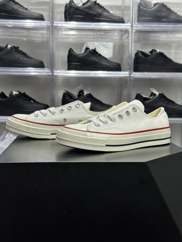 CONVERSE Batai