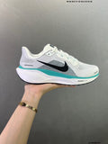 NIKE Batai