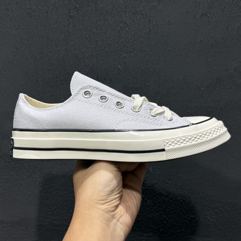 CONVERSE Batai
