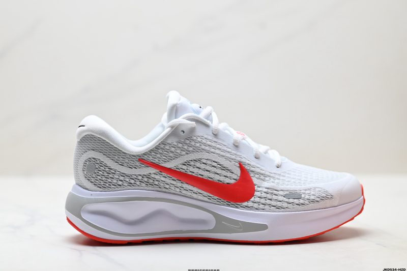 NIKE Batai