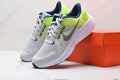 NIKE Batai