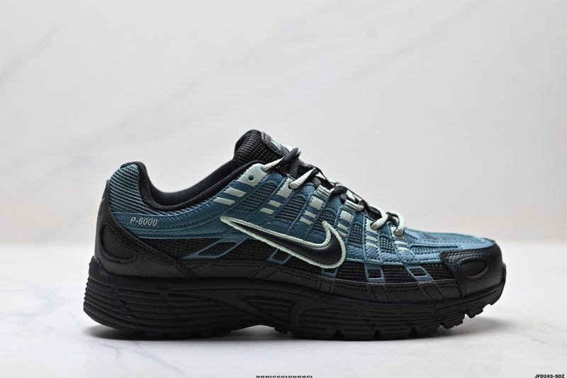 NIKE Batai