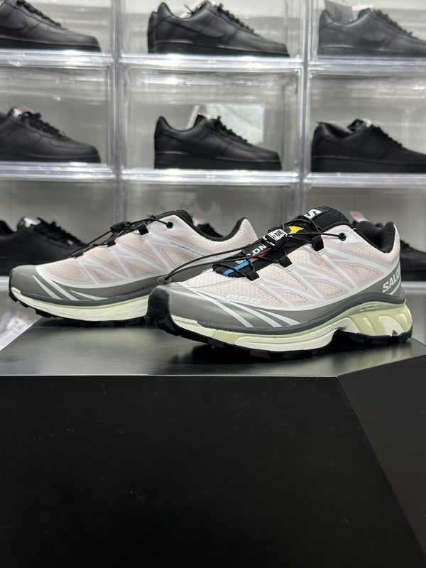 Salomon XT-6