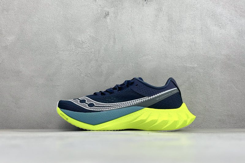 SAUCONY ENDORPHIN PRO 4
