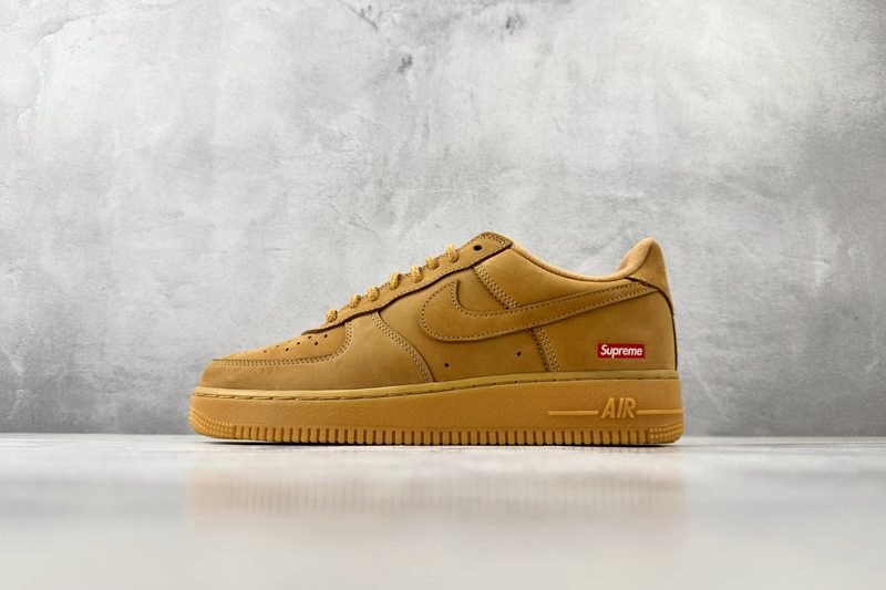 Supreme x Nike Air Force 1 Flax