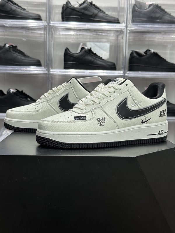+ Swoosh Air
