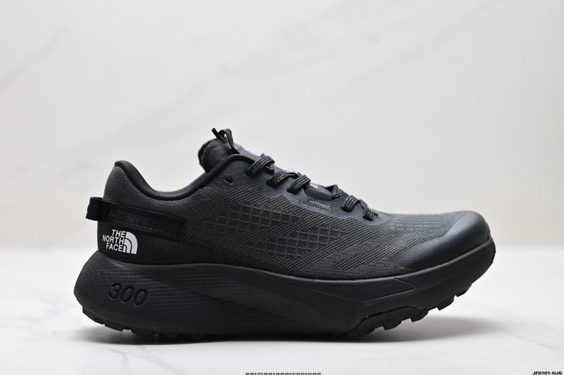 THE NORTH FACE Altamesa 300