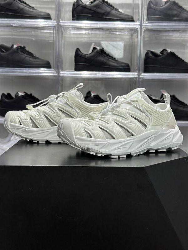 TPU HOKA