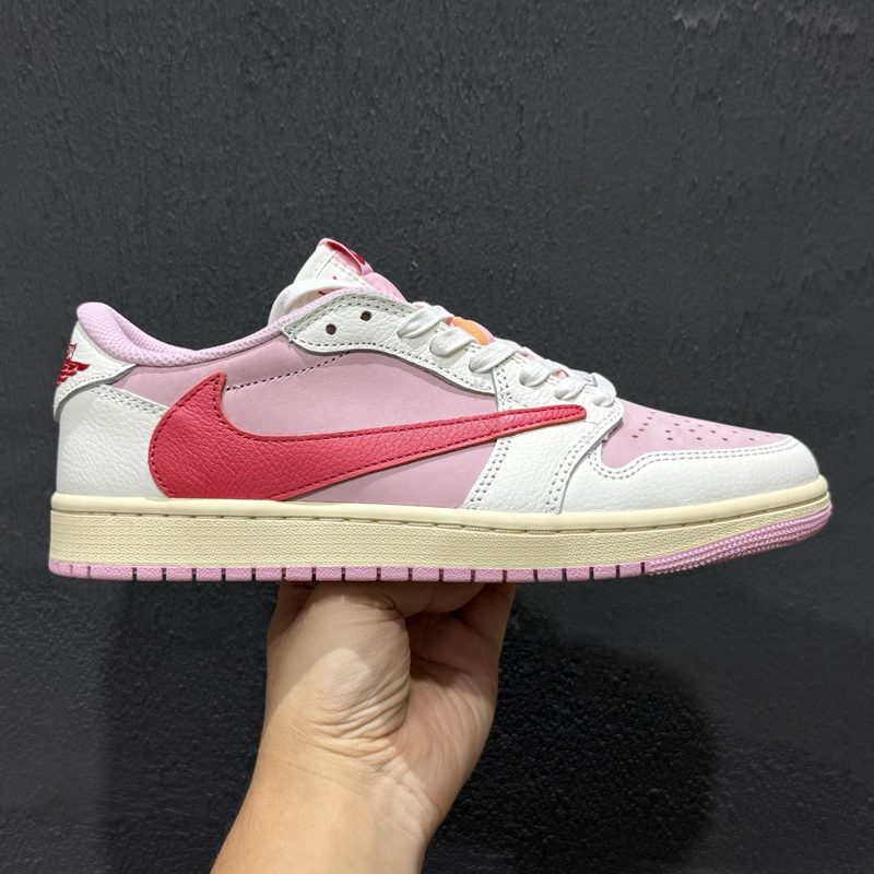 Travis Scott x Air Jordan 1 Low OG AJ1 1 IQ7604-101