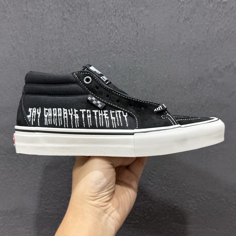 Vans SAY GOODBYE TO THE CITY