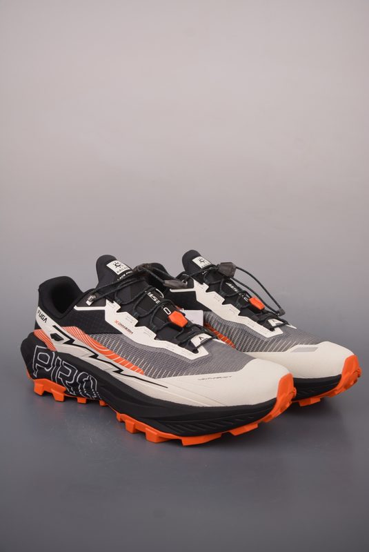 VIBRAM®MEGAGRIP